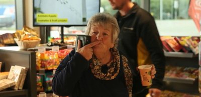 Vairuotoja močiutė Rosi