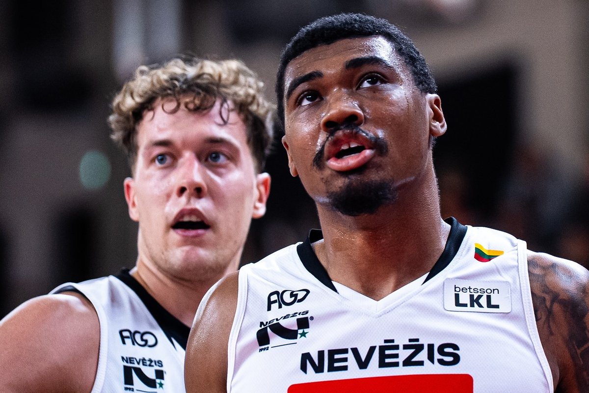 Pirmoji LKL sezono staigmena: Utenos klubas parpuolė namuose