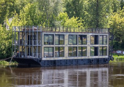 „Crowdpear“ suteikė 1,5 mln. eurų paskolą viešbučiui ant vandens