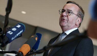 Pistorius: Rusijos karinis lėktuvas praskrido virš Vokietijos fregatos