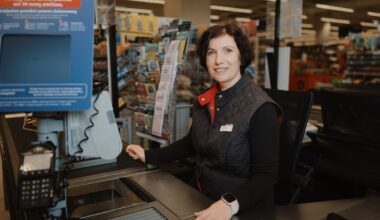 „Maxima“ ištrynė sienas tarp biuro ir parduotuvės: ką kasoje veikia verslo analitikė?