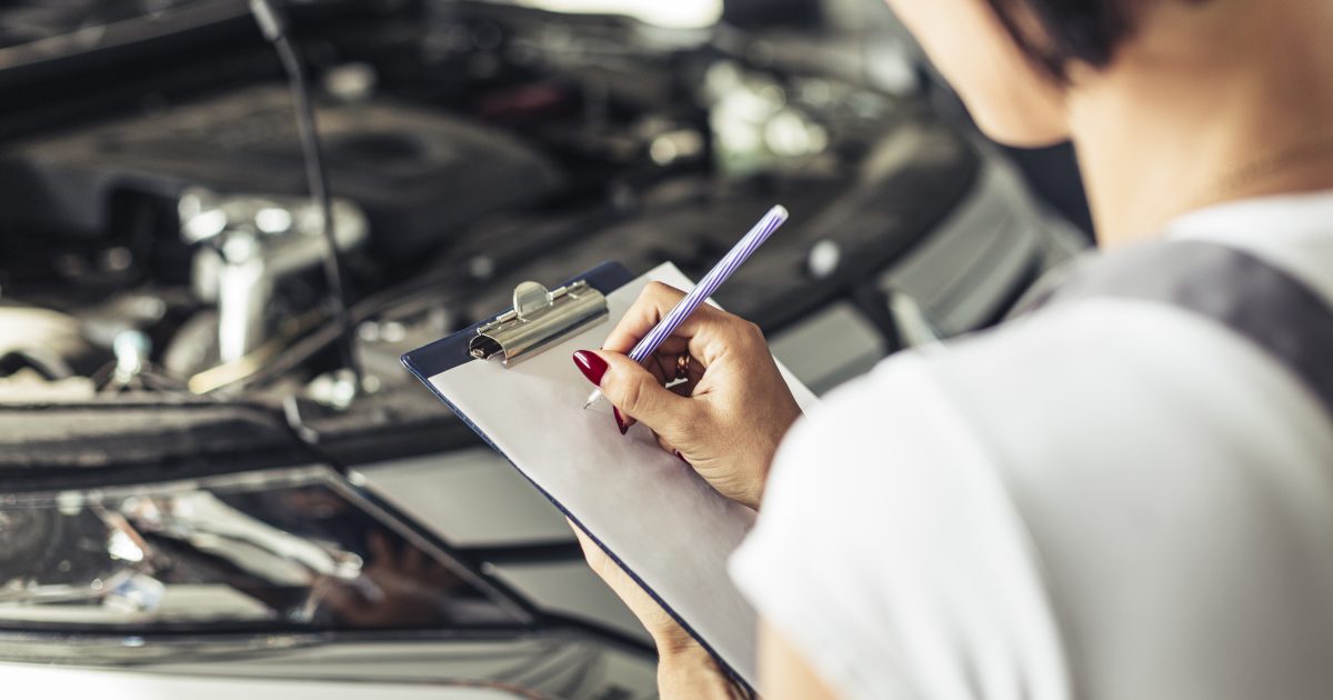 Lietuva ketina suduoti galingą smūgį visai automobilių rinkai: vairuotojai priversti mokėti gerokai per daug