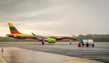 Lietuviškas „airBaltic“ lėktuvas