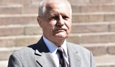 Jonas IVOŠKA: Kas ir kodėl nuodija piliečių lojalumą savo valstybei - Respublika.lt