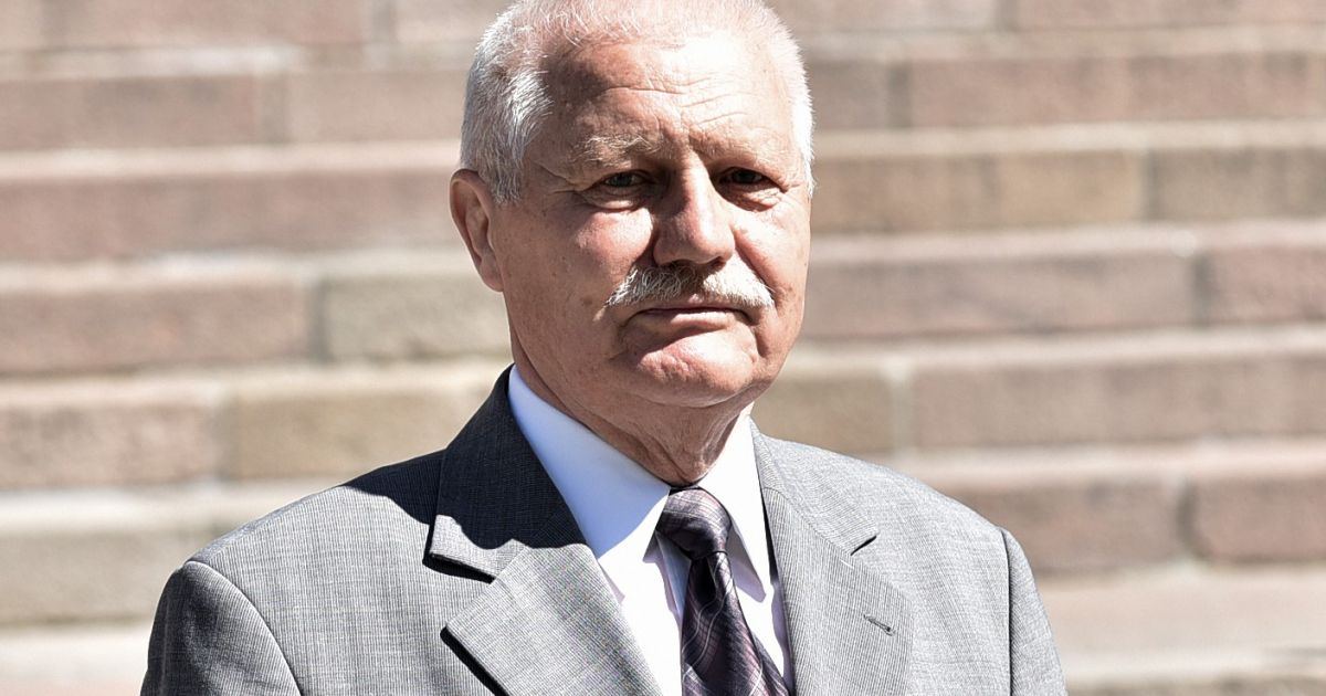 Jonas IVOŠKA: Kas ir kodėl nuodija piliečių lojalumą savo valstybei - Respublika.lt