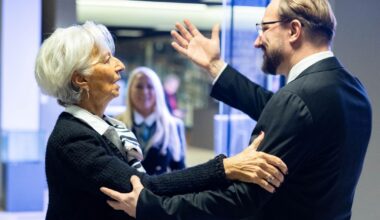 Žmonės kainų augimu turi... tiesiog džiaugtis - Respublika.lt