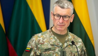 Buvęs kariuomenės vadas Valdemaras Rupšys ketina duoti parodymus teismui - Respublika.lt