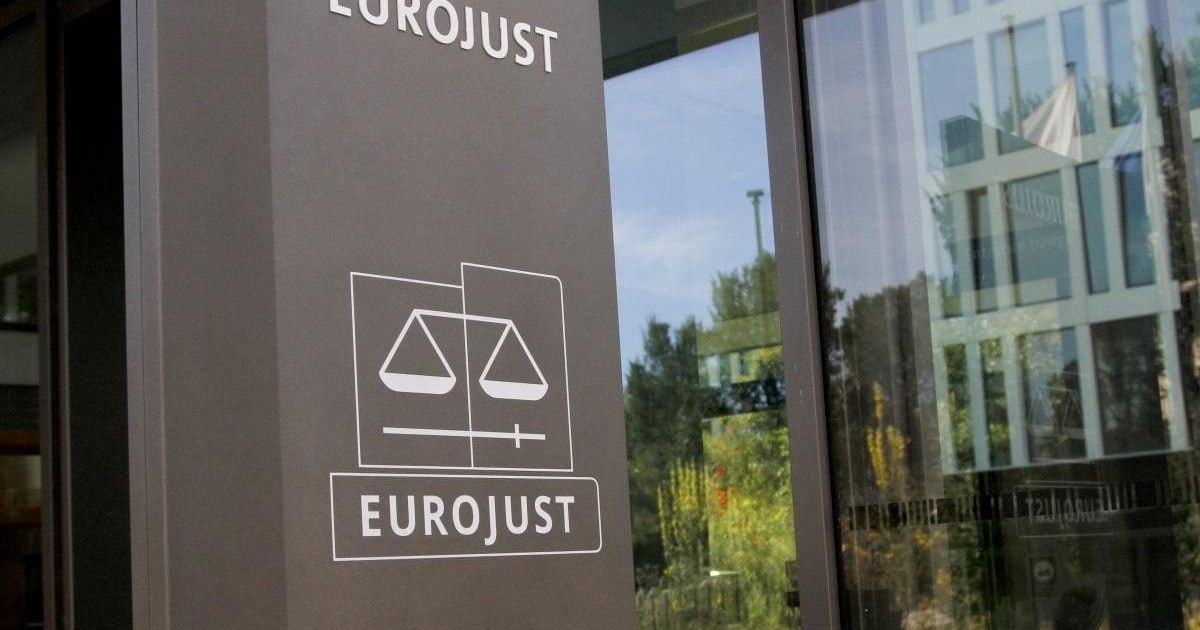 Didelės kriptovaliutų aferos tyrimas atvedė ir į Lietuvą - Respublika.lt
