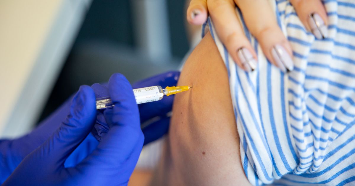 Per savaitę nuo koronaviruso mirė keturi žmonės - Respublika.lt