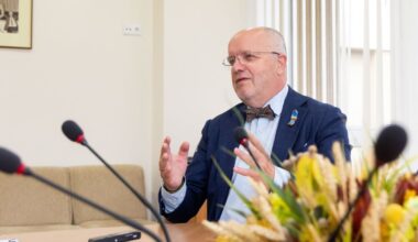 Dar nebaigtoje formuoti Oleko komandoje – nauji veidai - Respublika.lt