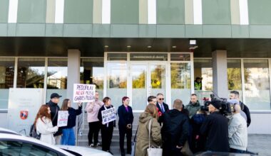 Vilniaus rajono taryba nesvarstys siūlymo iš kardinolo atimti garbės piliečio vardą - Respublika.lt