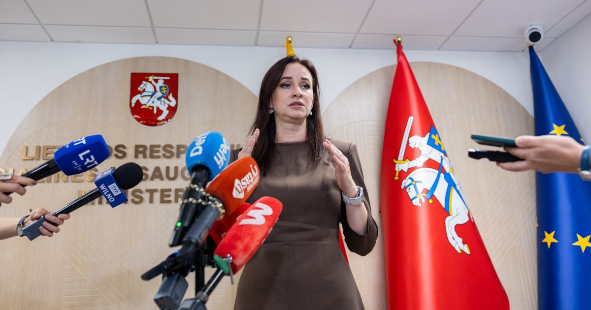 „Gerbkime žmonių apsisprendimą“: premjerė apie gyventojų planus trauktis iš pensijų fondų - Respublika.lt