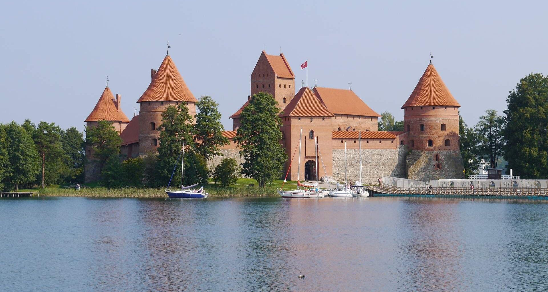 Gyventojus nustebino naujas Trakų turizmo centro logotipas: ar man vaidenasi?