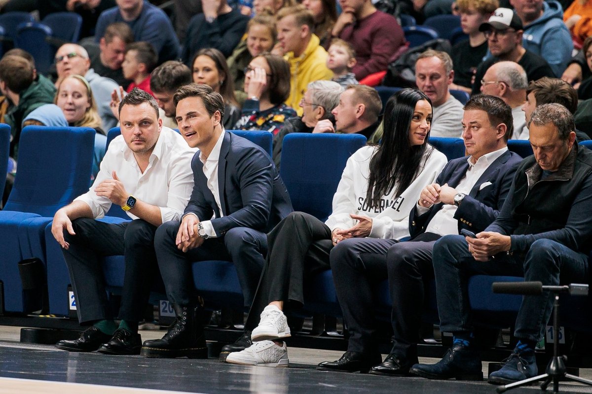 Žiemelis paskaičiavo, kiek milijonų prarado dėl „Wolves“ avantiūros - Delfi