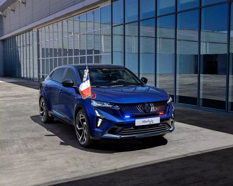 Prancūzijos prezidento „Renault Rafale“ (nuotr. gamintojo) 13