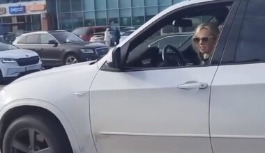 BMW vairuotojos manevrai nustebino Klaipėdos jaunimą