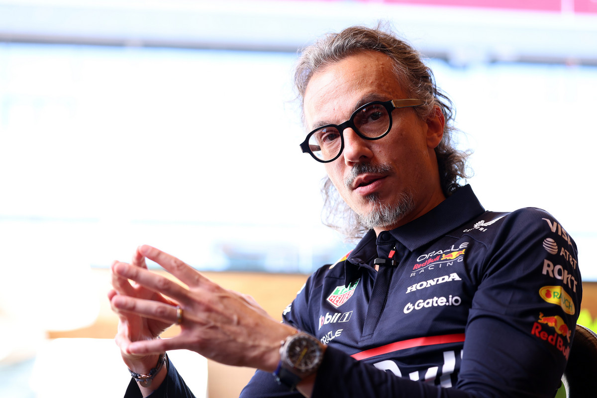 L. Mekiesas paaiškino, kodėl „Red Bull“ vis dar tobulina bolidą