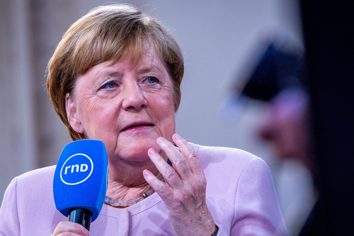 „Tai nesąmonė“: ką dar Angela Merkel kalbėjo vengrų žiniasklaidai - Delfi