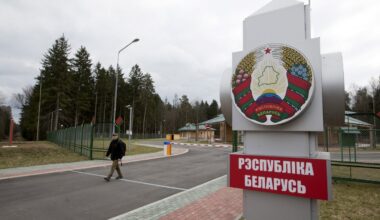 Dėl netikėto Lenkijos sprendimo – kelios versijos - Delfi