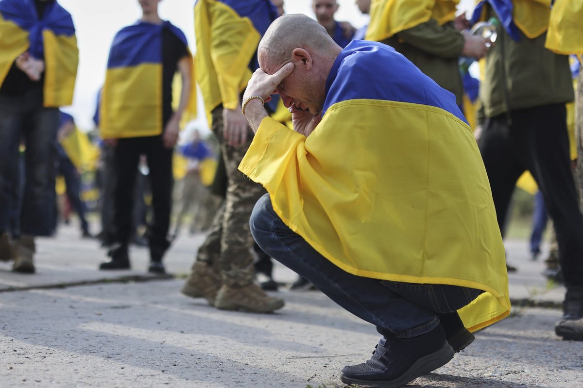 Iš rusų nelaisvės grįžusių ukrainiečių istorijos gniaužia kvapą