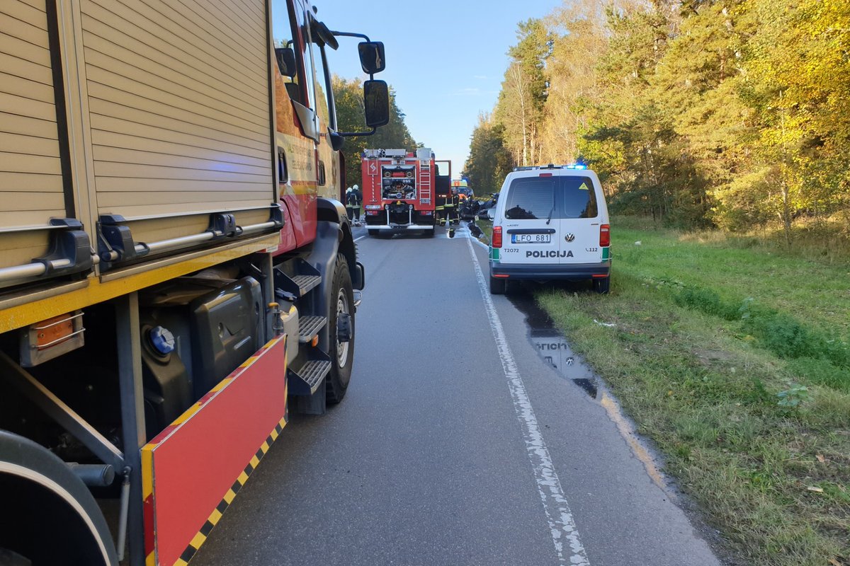 Kauno medikai kovoja dėl Šilutės rajone per avariją sužeistų vaikų gyvybės