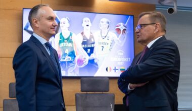 Spaudos konferencija apie 2027 metų moterų Europos krepšinio čempionatą, pirmą kartą vyksiantį Lietuvoje - Delfi