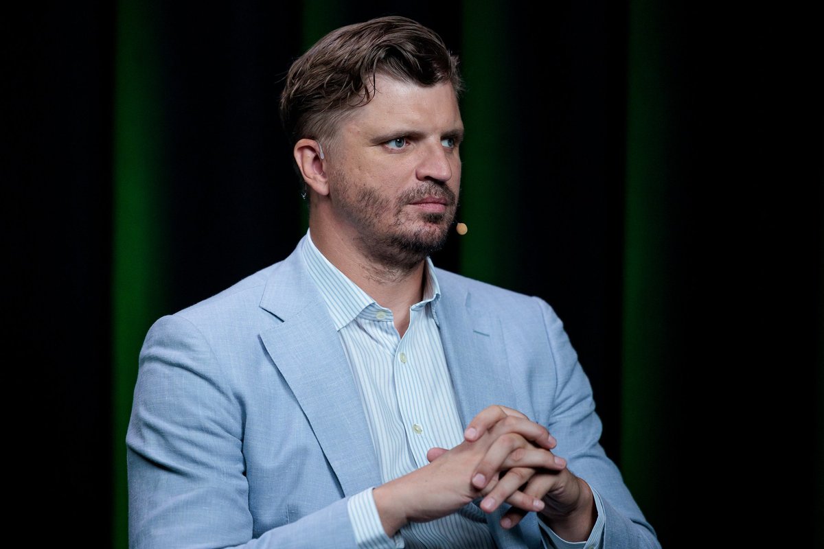 Jeglinskas palaiko Šakalienės pasitraukimą: NSGK tą sakėme jau pusę metų