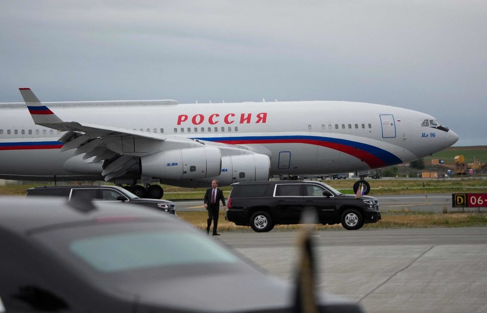 Putino lėktuvas Aliaskoje (nuotr. SCANPIX)