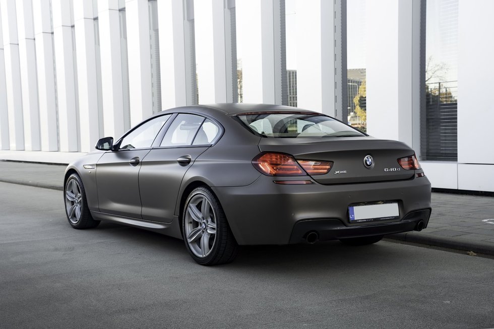 Verslininkas Danielius Bunkus parduoda mylimą automobilį: atskleidė priežastį ir kainą (nuotr. Inebara)