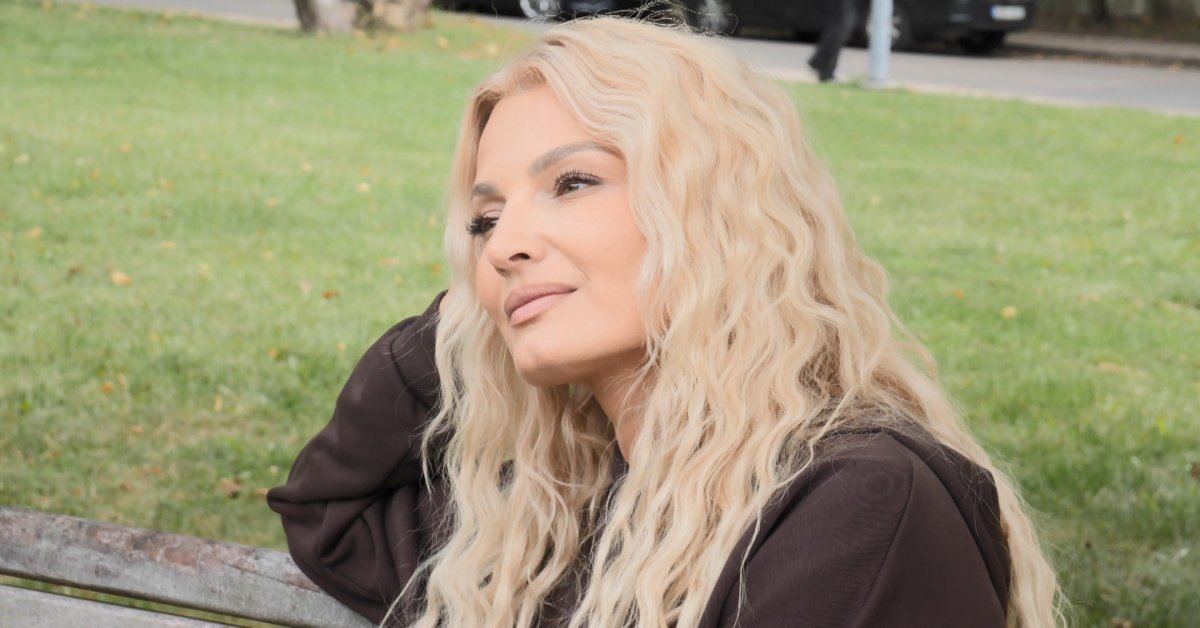 Viktorija Jakučinskaitė ryžosi atviram interviu: „Esu vadinama pensininke, iškasena. Belieka tik užsikasti“ | Vardai