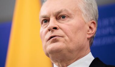 Feisbuke – netikėta Nausėdos žinutė apie krepšinį