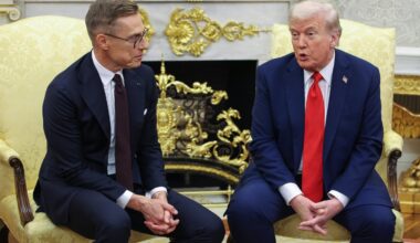 Trumpas paskelbė apie projektą su Suomija statyti 11 ledlaužių