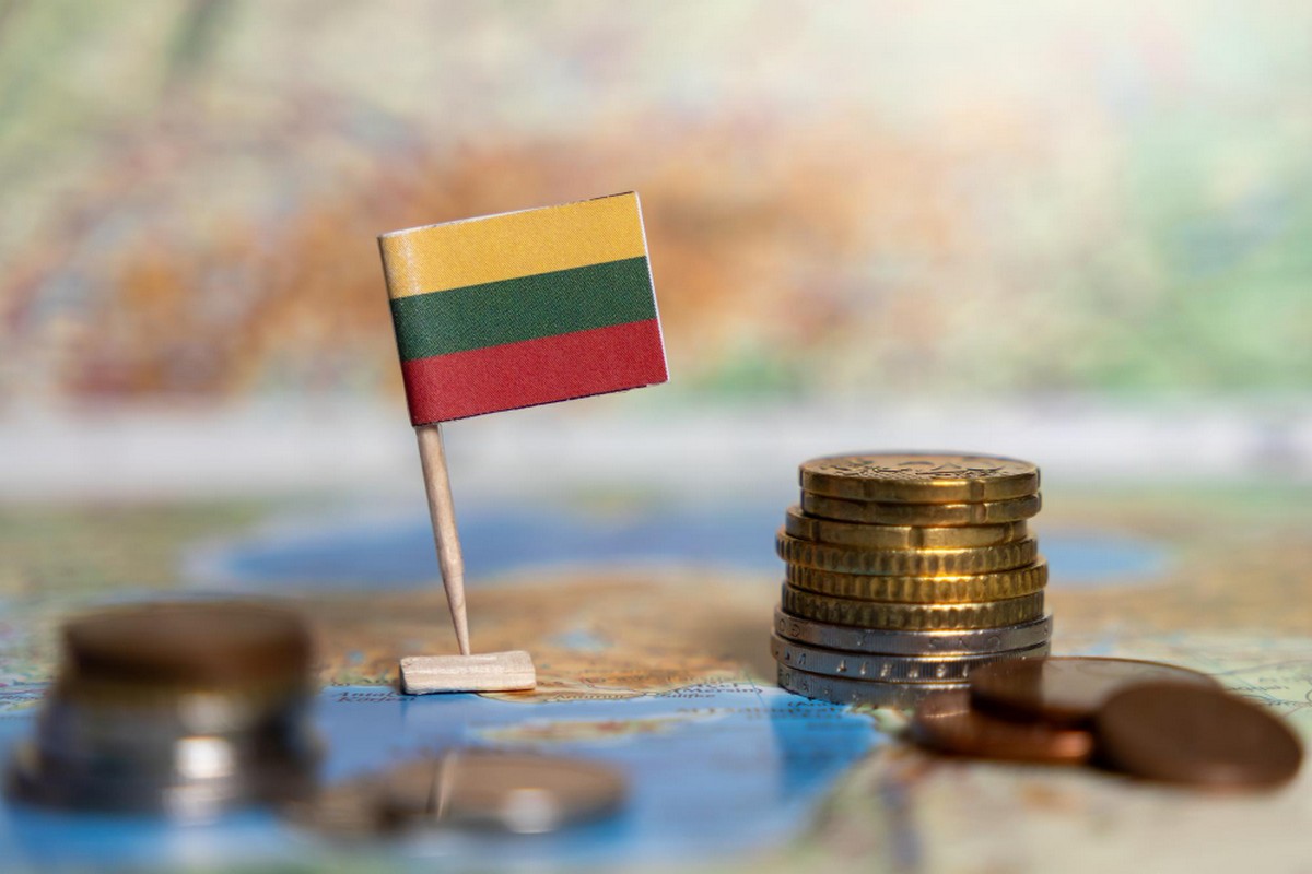 Savo ekonomiką su Lietuvos palyginę estai: Lietuva uždirba daugiau