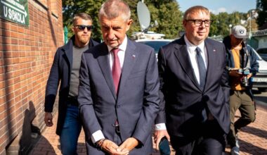 Čekijos milijardierius seka Trumpo pavyzdžiu - Delfi
