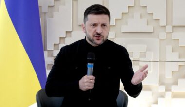 Karas Ukrainoje. Ukraina sunaikino Rusijos „Orešnik“ raketą: Zelenskis prakalbo apie jų pavojų ir įspėjo Rytų Europą