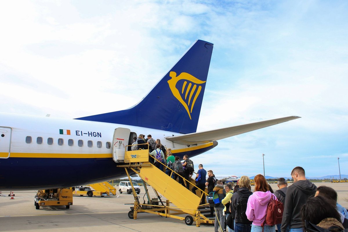 Incidentas „Ryanair“ lėktuve – Krokuvoje lėktuvas buvo evakuotas
