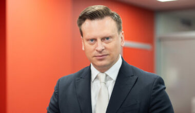 Meras Valdas Benkunskas pratrūko pamatęs, kas atvyksta į Lietuvą: „Negaliu sėdėti rankų sudėjęs“ | Vardai