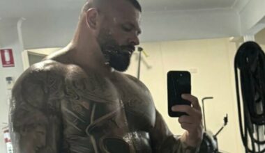 Buvęs galiūnas sulaukė netikėto „Glory“ kvietimo į sunkiasvorių turnyrą: gerbėjai pasipiktinę, kalbama apie vis mažesnį kovotojų atlyginimą