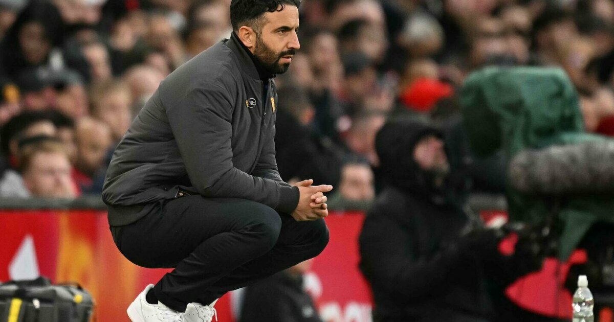 „Man Utd“ futbolo direktorius užsiminė apie planą paremti Amorimo norimus pirkinius