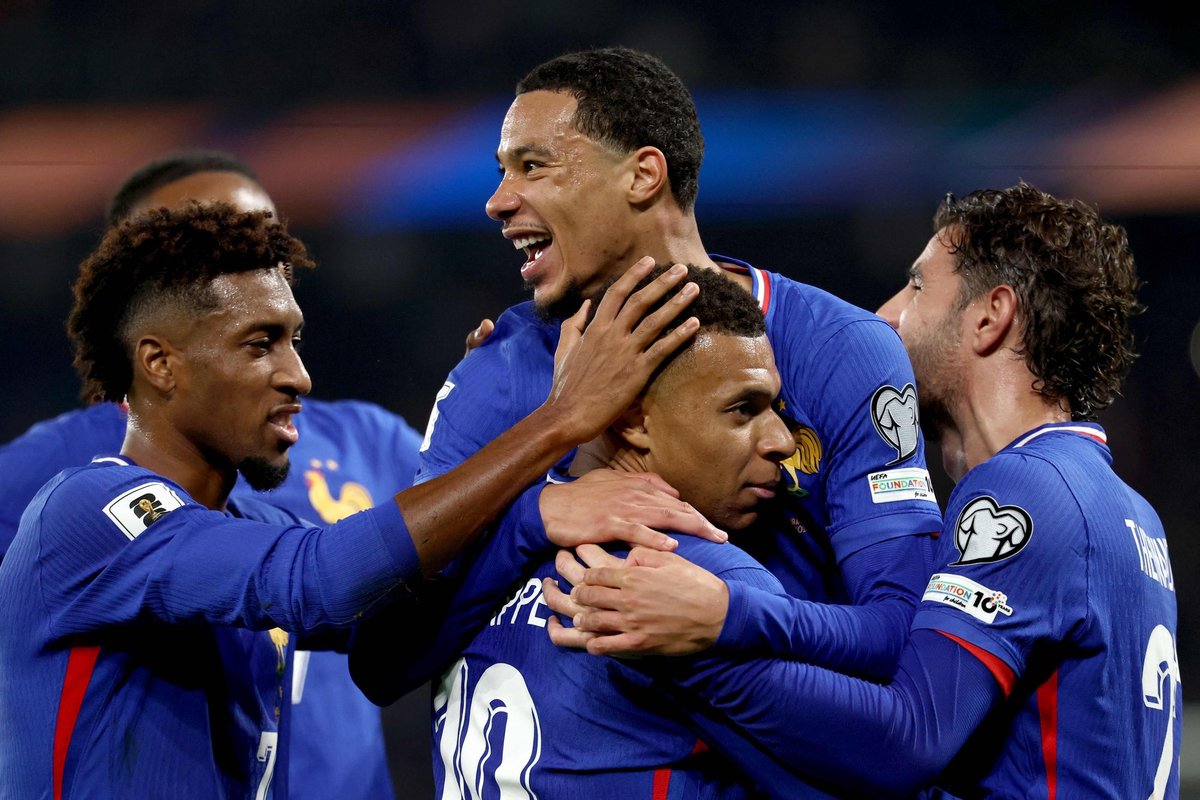 Fantastišką įvartį pelnęs Mbappe vedė prancūzus į pergalę, bet pats rungtynių nebaigė