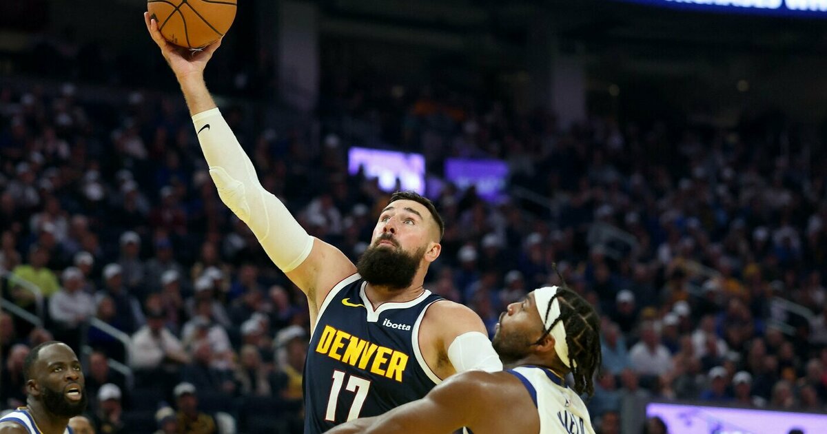 Valančiūno debiutas – rekordais ir pratęsimu pažymėtame „Nuggets“ ir „Warriors“ susitikime - Sportas.lt