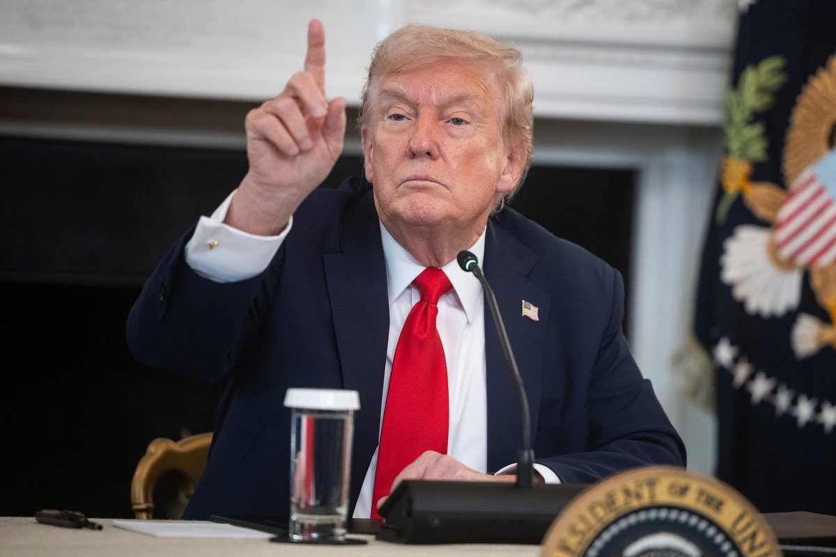 Karas Ukrainoje. Trumpas paskelbė naują pareiškimą dėl karo Ukrainoje - Delfi