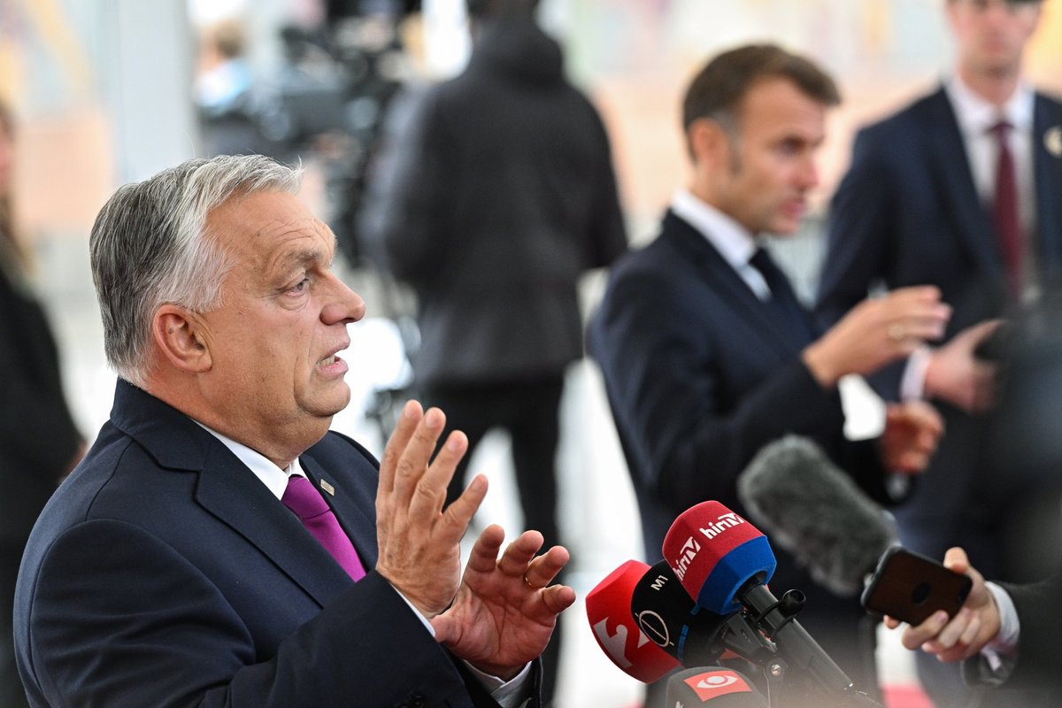 Orbanas: niekas manęs neprašė užsukti rusiškos naftos čiaupų