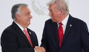 „Daugelis man nepritars“: Trumpas išgyrė Orbaną