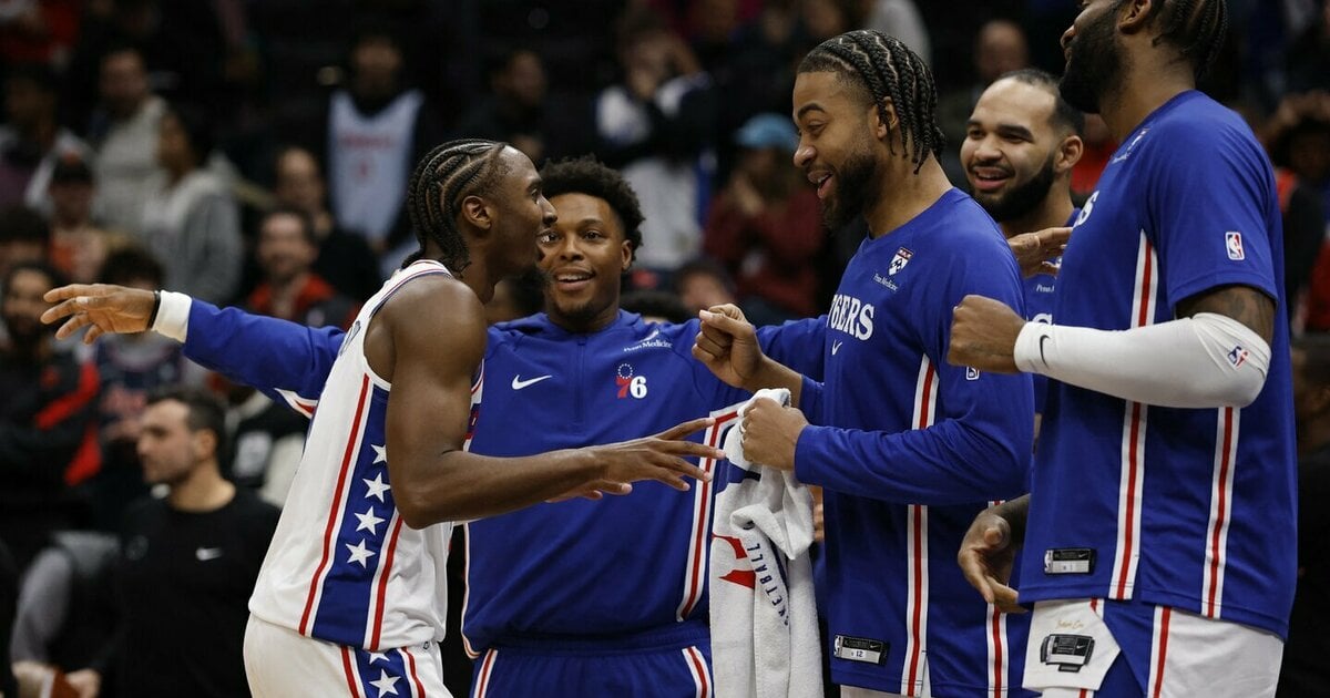 Po pratęsimo laimėjusi „76ers“ išlieka nepralaimėjusi