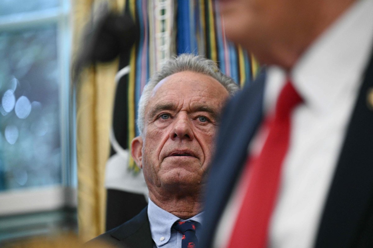Trumpo sveikatos sekretorius skleidžia alternatyvią teoriją, kad autizmas susijęs su apipjaustymu