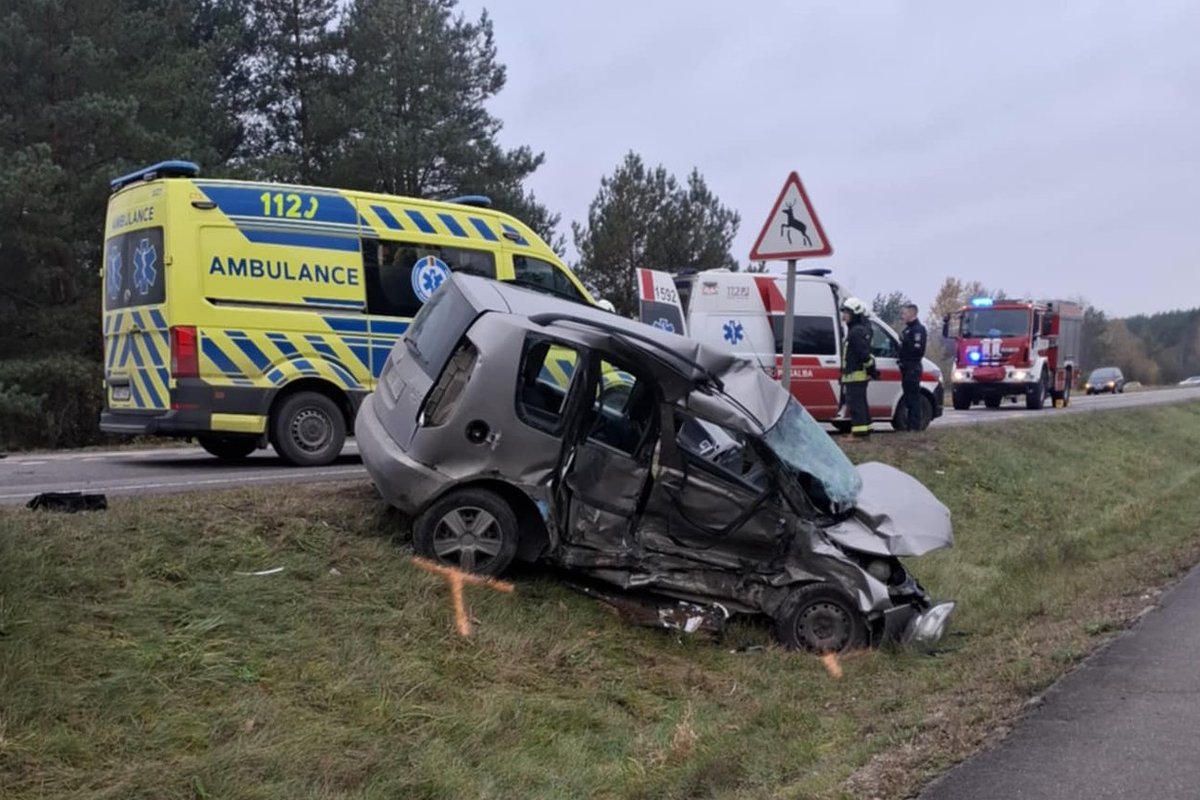 Tragiška avarija Alytaus rajone – susidūrus automobiliams, žuvo vairuotojas