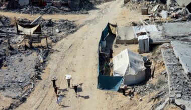 Izraelis į Gazos Ruožą grąžino 15 palestiniečių kūnų