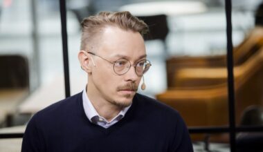 Vytenis Šimkus. Kas uždirbs daugiau – NT ar akcijos?