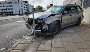 Pensininkė prie Vilniaus oro uosto sukėlė avariją – sumaišė pedalus